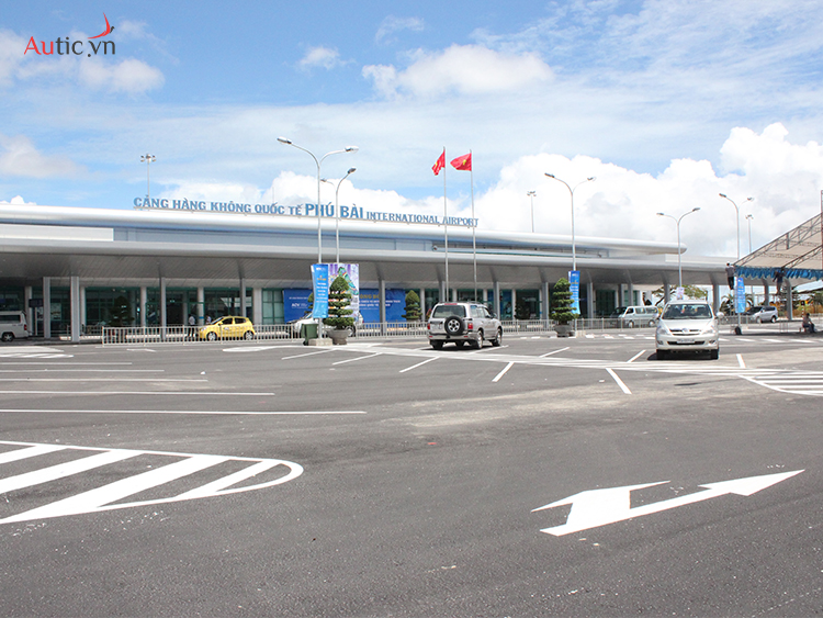 Cảng hàng không quốc tế Phú Bài 